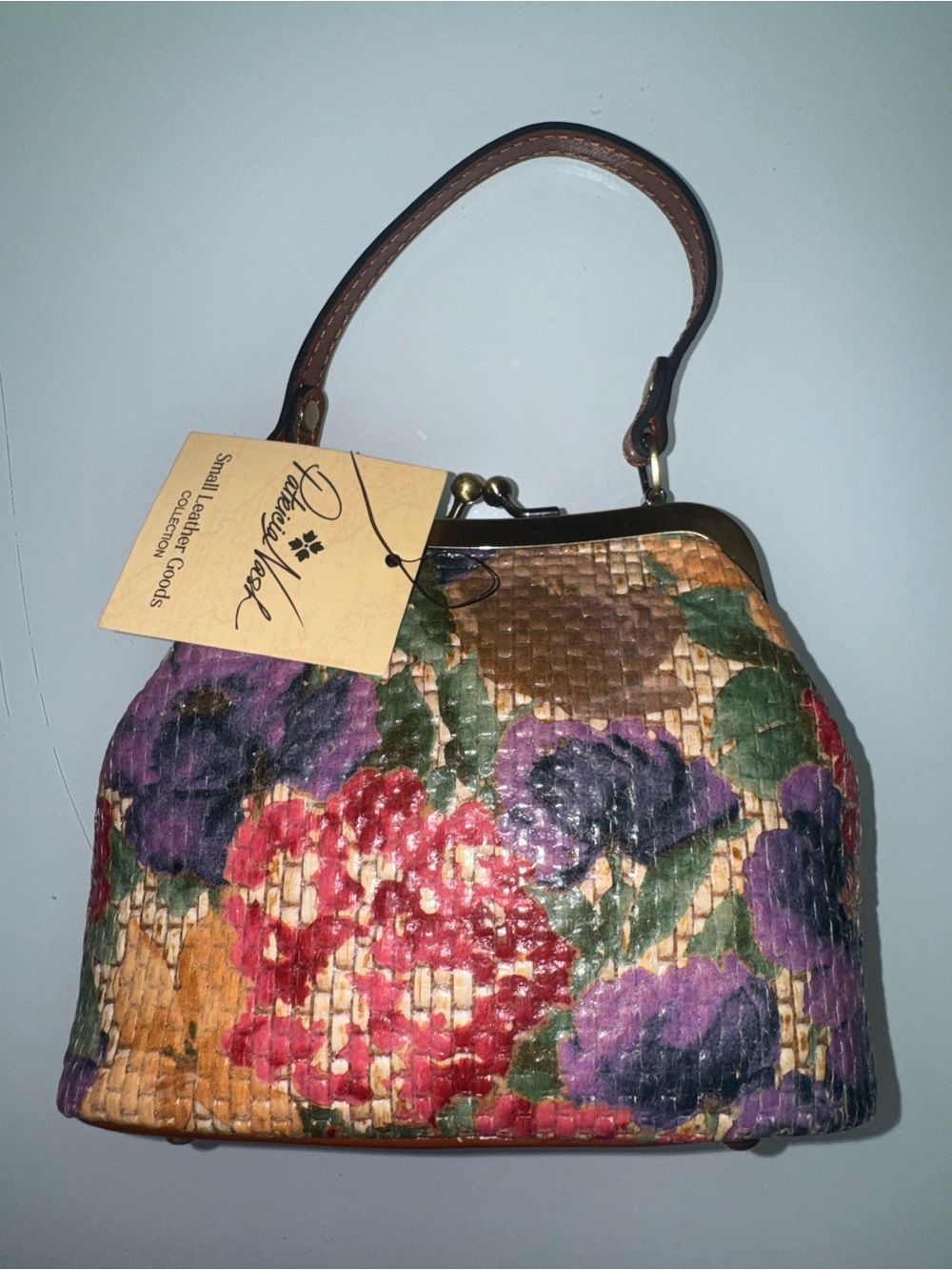 NWT Patrick Nash Kiss Lock Floral Woven Leather Kiss-Lock Handbag